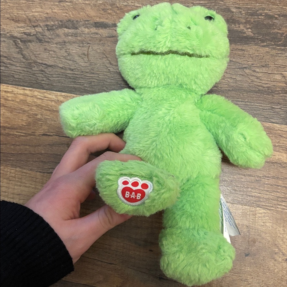 Mini Build-A-Bear Frog - Picture 3 of 4